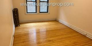 1 Bedroom Lakes Uptown Corner Unit Apartment, Blocks from Both Lakes, Hardwood Floors, One Month Free Gallery 15