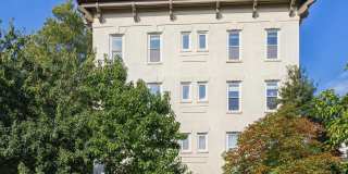 676 4TH ST NE #402 676 4TH ST NE #402 Gallery 1