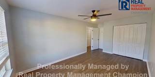 Cute 3 BD/2 BA Townhome Style Near UNCW Gallery 15