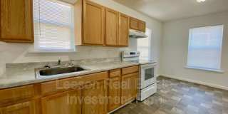 3042 Fulton Street Gallery 1