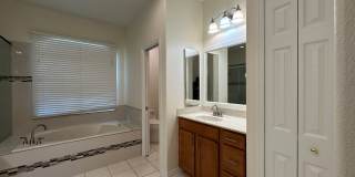 Stunning 5 Bedroom Home with Screened Pool & 3-Car Garage Gallery 50