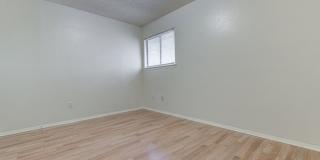 Charming 2-Bed, 1.5-Bath Duplex in South Austin! Gallery 1
