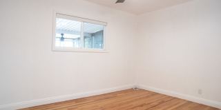 6413 White Oak Ave Gallery 9