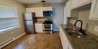 Charming 4-Bedroom Property in Prime Location Gallery 9