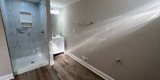 Renovated Spacious 4 Bedroom Home Available for Pre-Lease! Gallery 23