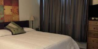 6301 N Sheridan rd Gallery 9