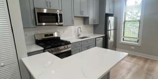 422 W Belden Ave Gallery 2