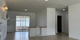 2201 N 57th Ave Gallery 22