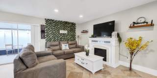 Discover the perfect Naples Park rental just minutes from the beach. Gallery 10