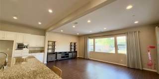667 E Desert Willow Gallery 28