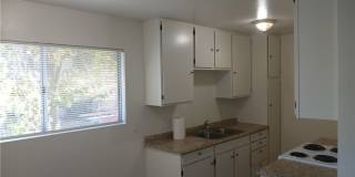 14551 Vose Street Gallery 6