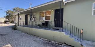 812 10th Street Gallery 1