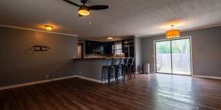 150 Delvin Dr Gallery 3