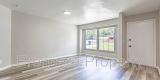 3910 E 123rd Ter Gallery 2