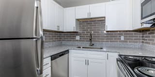 Brighton Valley Apartments Gallery 55