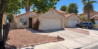 Charming 2Bed/2Bath/2Car Single story home located in Sunrise Neghborhood- NO HOA! Gallery 1