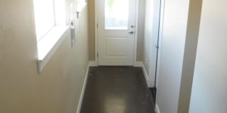Chic artist-style lofts home with 3 bed 2.5 bath near Boise Greenbelt. Gallery 6
