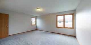 Beautiful Home - Available Augst 2026 Gallery 25