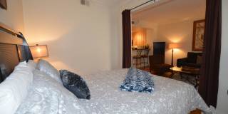 Charming Furnished Studio with Large Patio in the Heart of Las Vegas Gallery 6