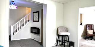 31 Indiana Street Gallery 1