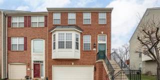 Bright & Spacious Woodbridge Home in Prime Location Near Shops & Commuter Routes Gallery 1