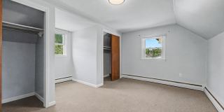 18 Heath Lane Gallery 16