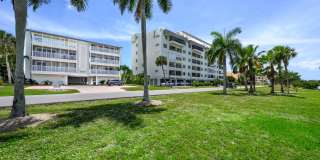 LOCATION, LOCATION, LOCATION! HARBORFRONT. Gallery 1