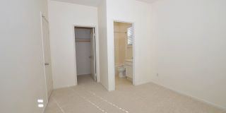 4Br/3-1/2 bathroom Home Gallery 18