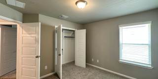 Viewable August 1st!  Small Pets Accepted! Gallery 28