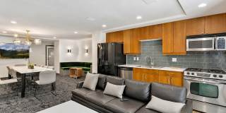 Beautifully Updated Seattle Studio Condo @ the Highly Desirable Parc-Belltown Community! Gallery 18