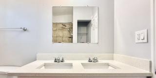 7111 onyx dr N. Gallery 46