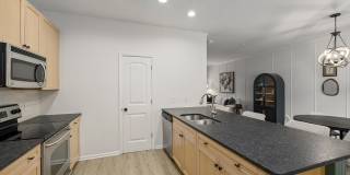 1123 Central Park Cir Gallery 6