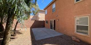 Wonderful 3 bed/2.5 bath home located in Summerlin Gallery 19