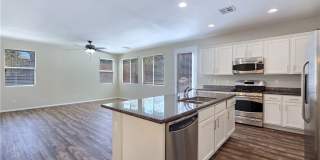 5389 HOLLYMEAD Drive Gallery 26