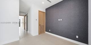 1316 NE 16th Ter Gallery 20
