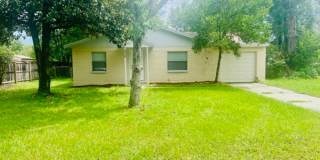 3 BR/2BA | Newly Renovated Single Family Home | 1-Car Covered Parking | Front yard! Gallery 1