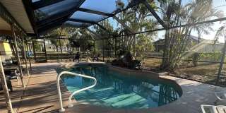 313 SE 16th Place Gallery 14