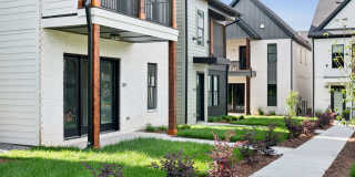 Gorgeous 3/2.5 Single Family Rental Available! Gallery 3