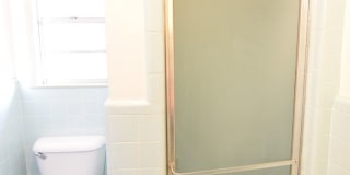 2006 S 49th St Gallery 14