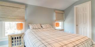 16 Abbott Avenue Gallery 36