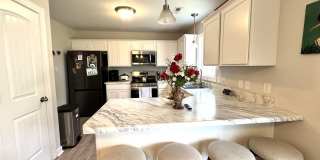 Beautiful Home! Convenient to Camp Lejeune! Gallery 12