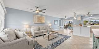 5240 SW 2nd Place Gallery 4