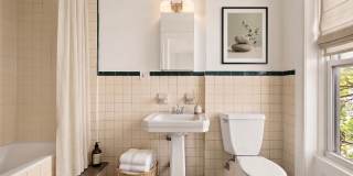 462 9th Street Gallery 13