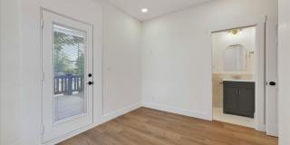 3 Bedroom 2 Bath Duplex For Rent in Historic Downtown Clarksville! Gallery 23