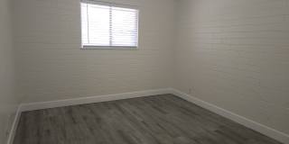 824 East Rose Lane - 4 Gallery 14
