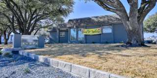 Avaya Garland Gallery 4
