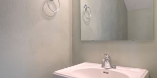 3 bed 3.5 bath townhouse Gallery 20