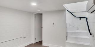 544 W 17th Pl Gallery 38