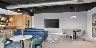 200 Main Gallery 11