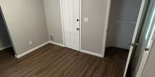 31 Maple Avenue Gallery 10